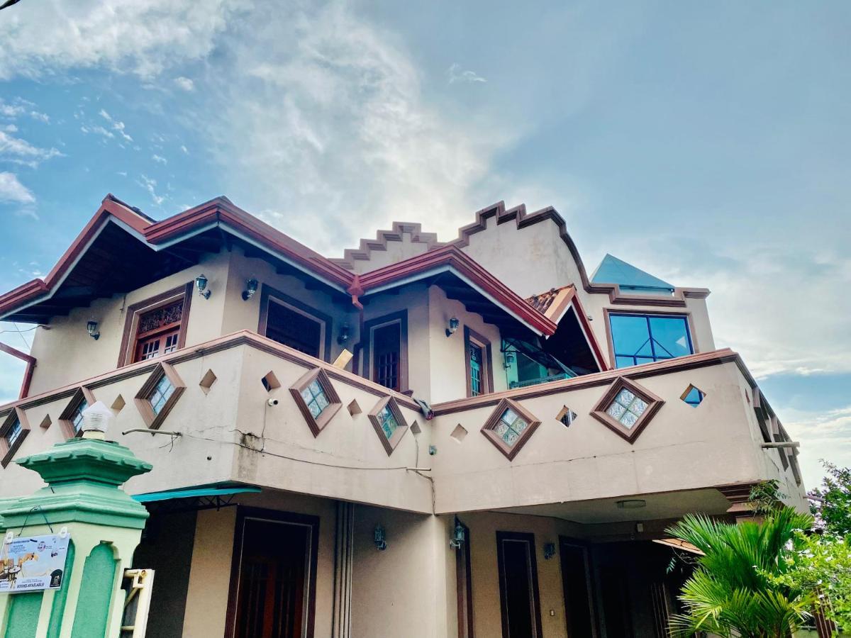 Hikka Paradise Guest House Хиккадува Экстерьер фото